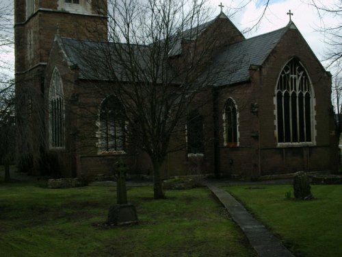 Commonwealth War Graves St. Saviour Churchyard