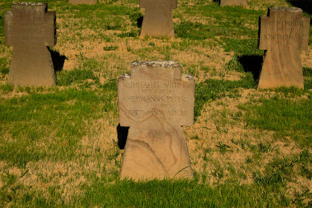 Duitse Oorlogsgraven Neu-Immerath #3