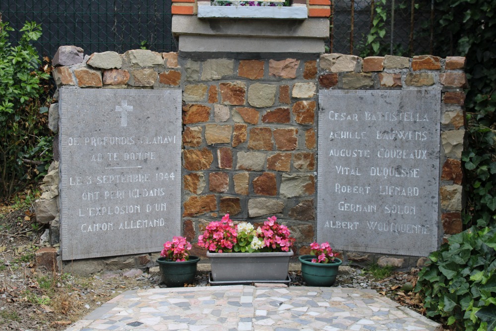 Oorlogsmonument Saint-Symphorien #4