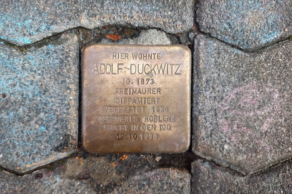 Stumbling Stone Roonstraße 6