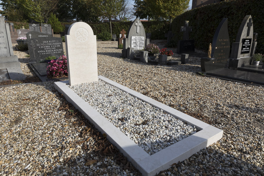 Dutch War Grave Roman Catholic Cemetery Breedeweg #2