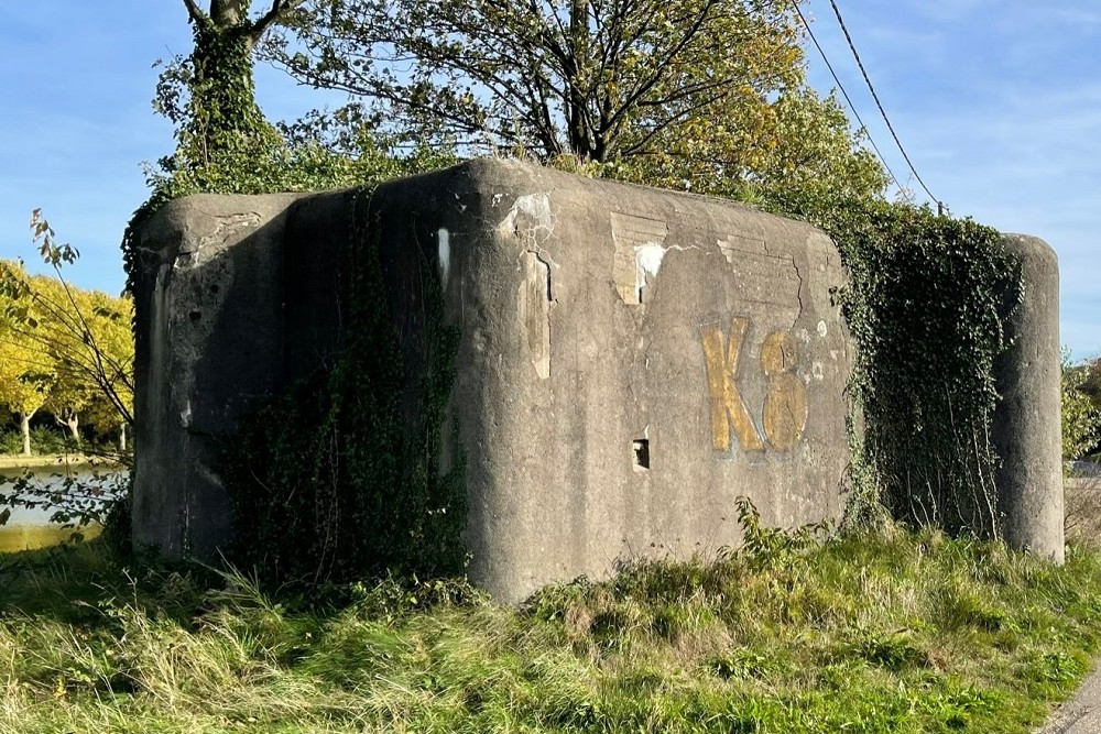 Bunker 22f Border Defence Bocholt-Herentals Canal #2