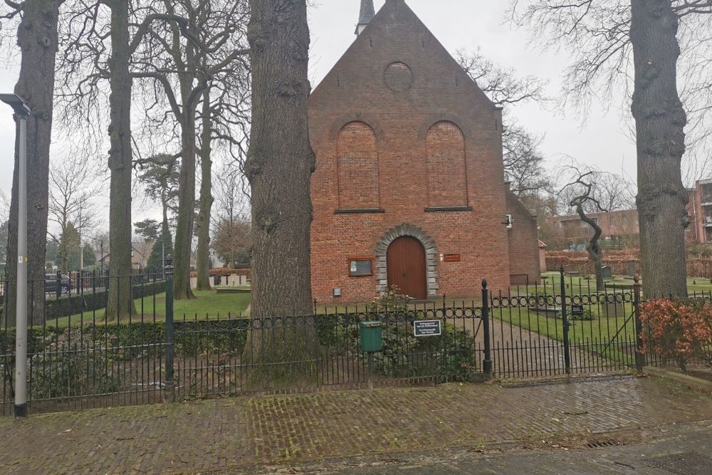 Commonwealth War Graves Protestant Churchyard Zundert #5