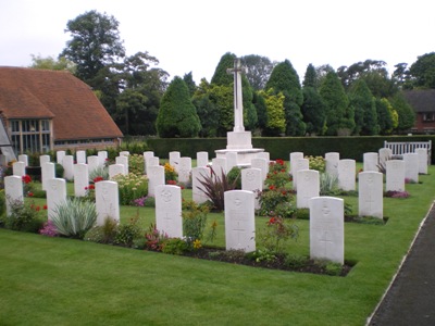 Commonwealth War Graves Harwell Cemetery #1