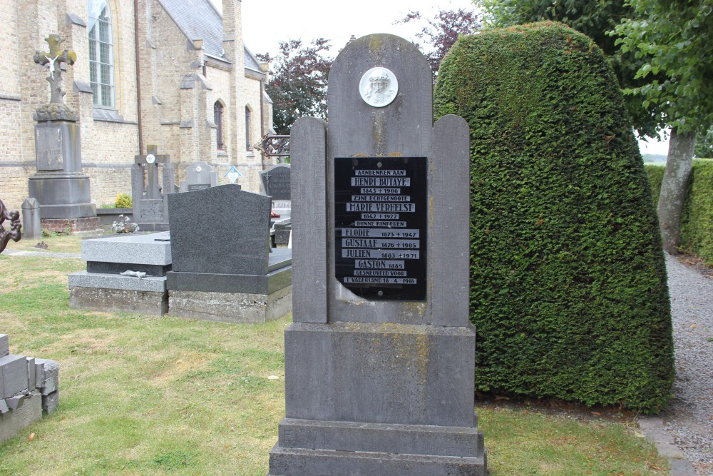 Belgian War Graves Stavele #3