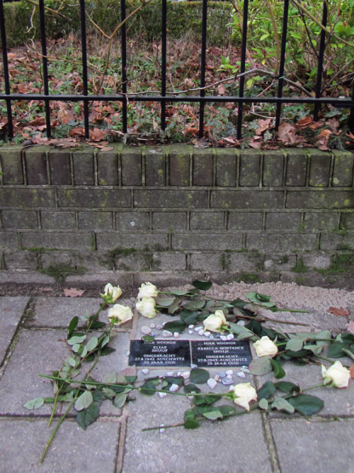 Memorial Stones Canadalaan 35 #2