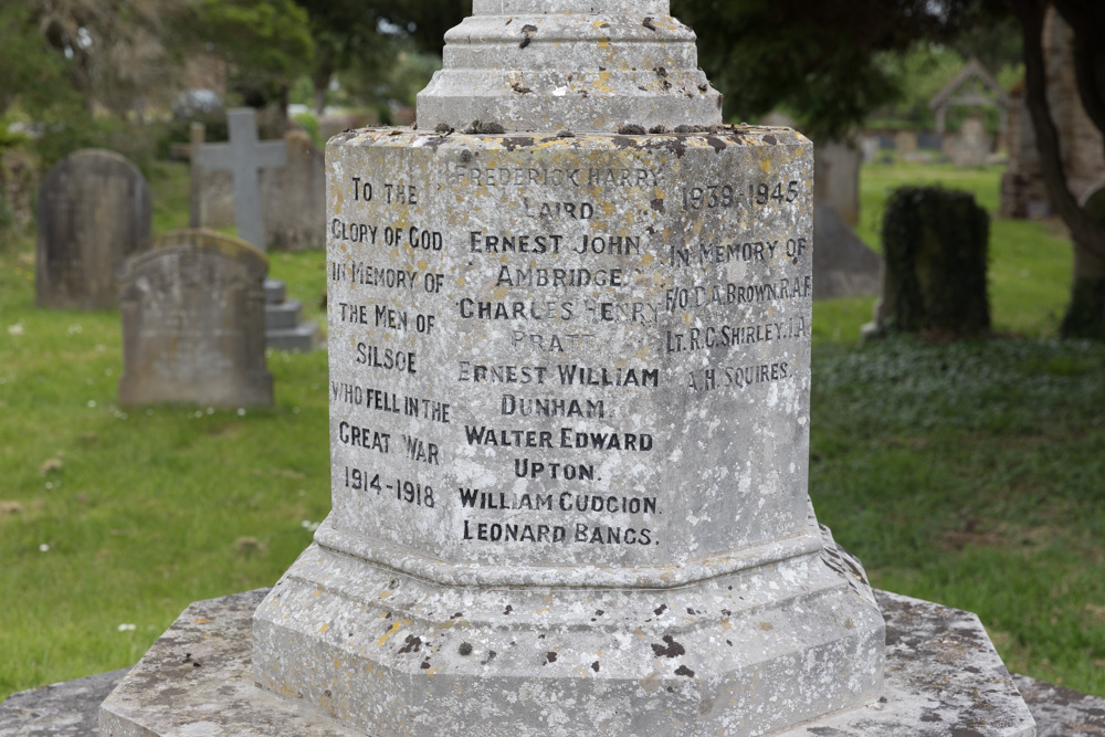 Oorlogsmonument Silsoe #2