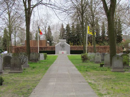 Monument Belgische Oudstrijders Brugge Centrale Begraafplaats #4