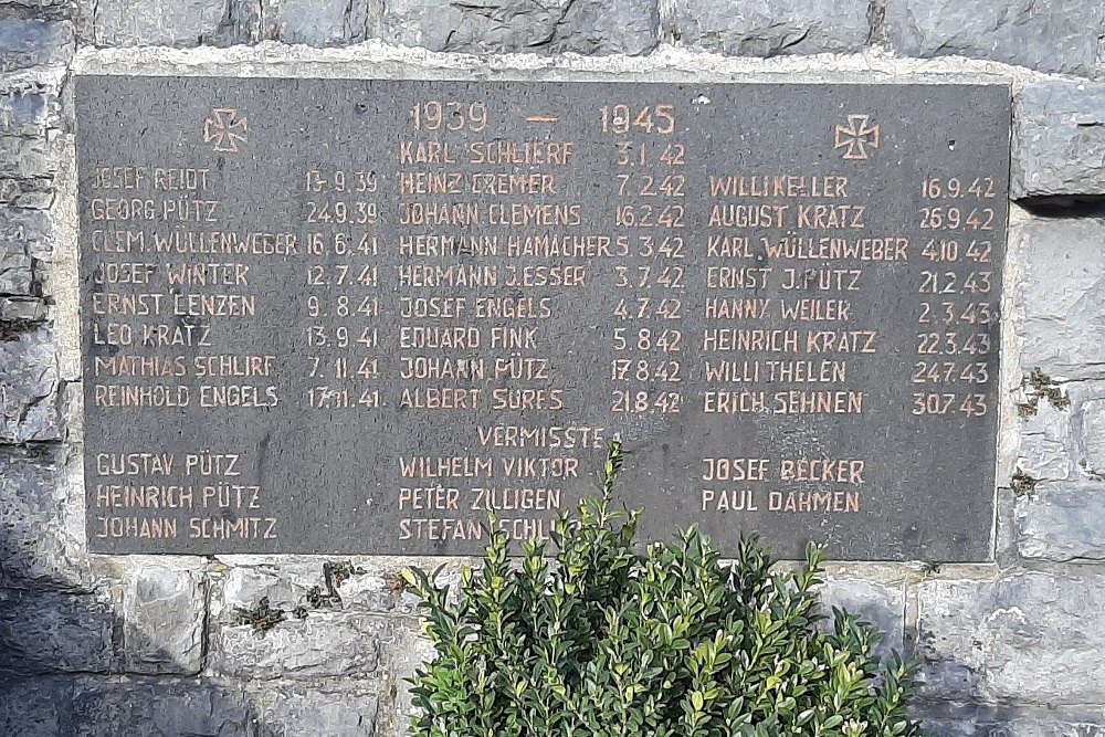 War Memorial Sistig #2