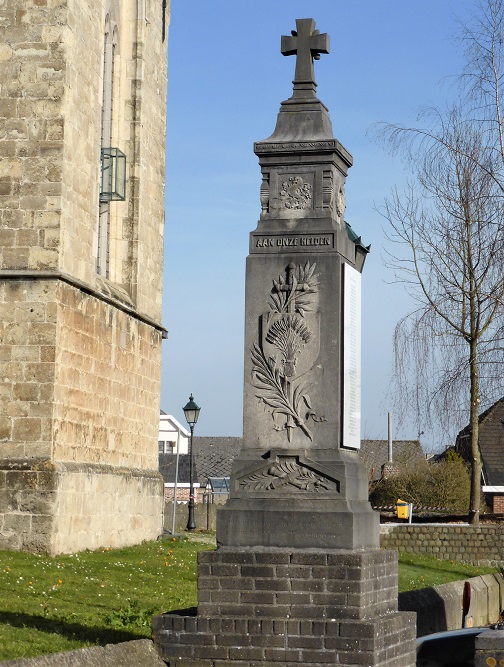 War Memorial Denderhoutem #4