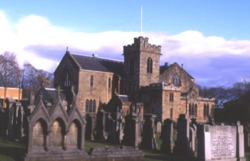 Commonwealth War Graves New Kilpatrick Parish Churchyard #1
