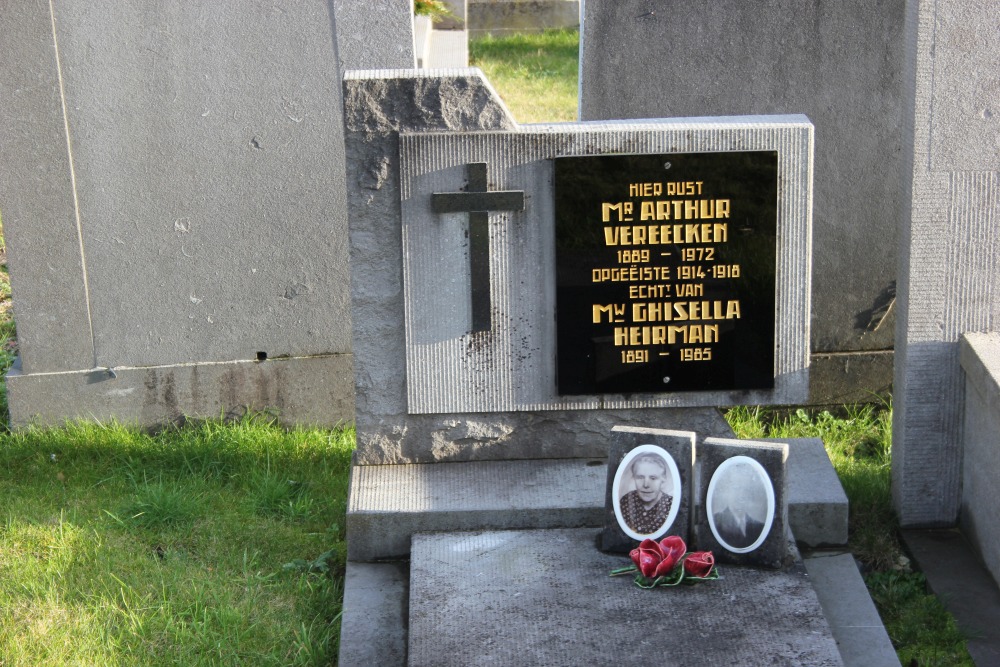 Belgian Graves Veterans Wichelen #4