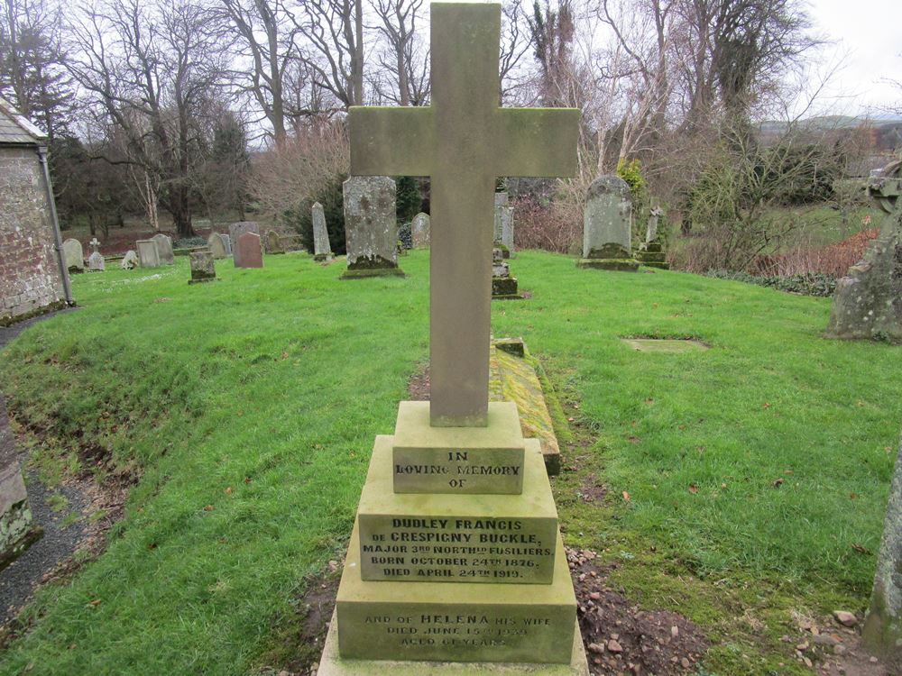 Oorlogsgraf van het Gemenebest Bolton Churchyard