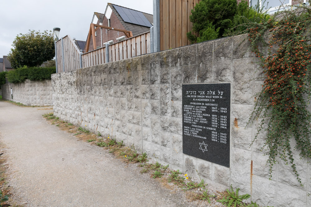 Memorials Duivenwal #2