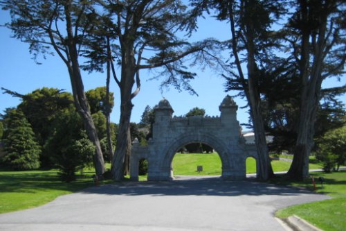 Oorlogsgraven van het Gemenebest Cypress Lawn Memorial Park #1