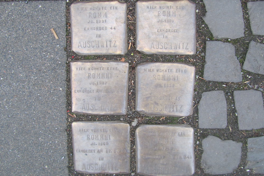 Stumbling Stones Thieboldsgasse 9