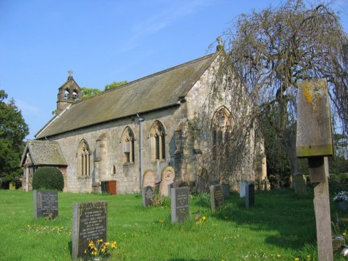 Oorlogsgraven van het Gemenebest All Saints Churchyard