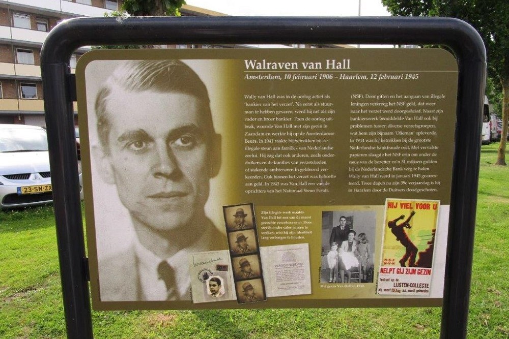 Informatiepaneel Verzetsheld Walraven van Hall