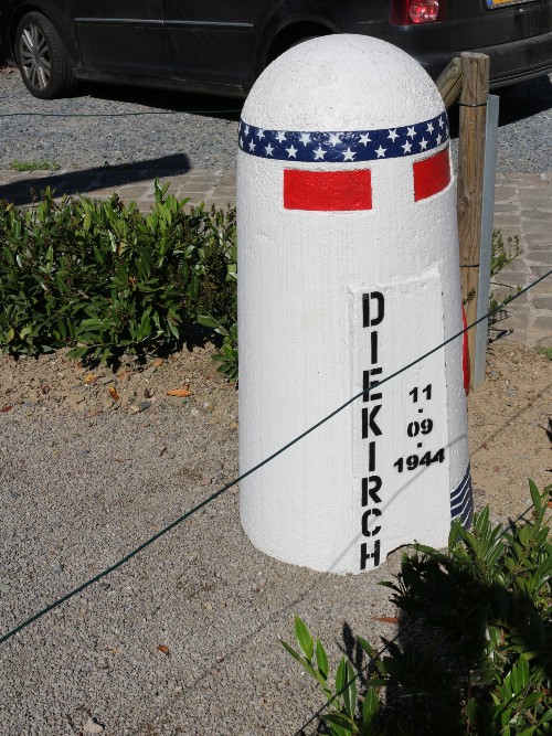 Kilometerpaal Voie de la Liberté #2