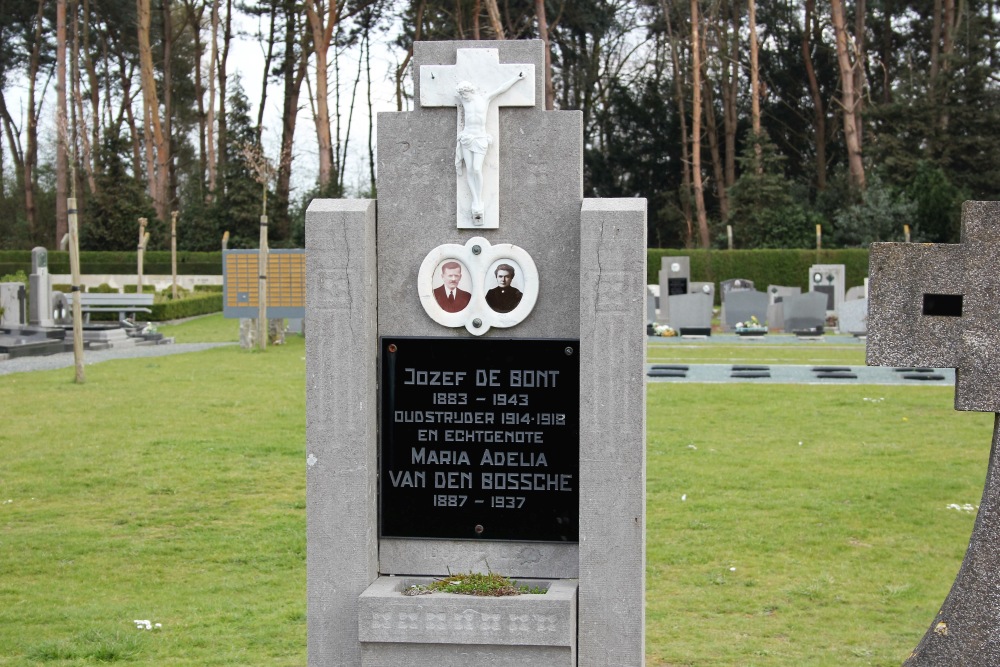 Belgian Graves Veterans Malderen #3