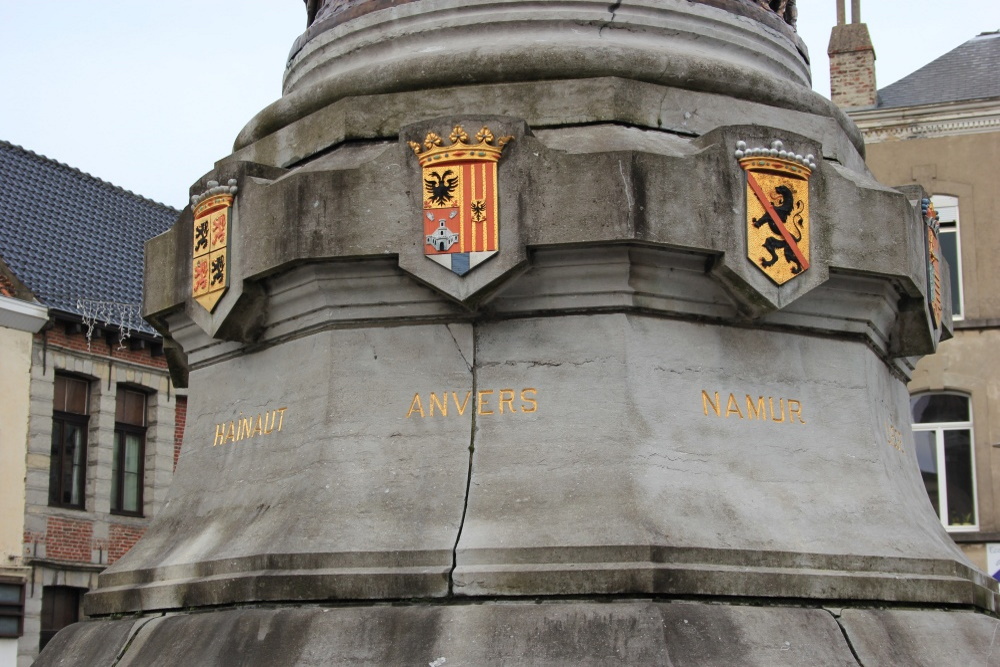 War Memorial French Soldiers 1832 #5