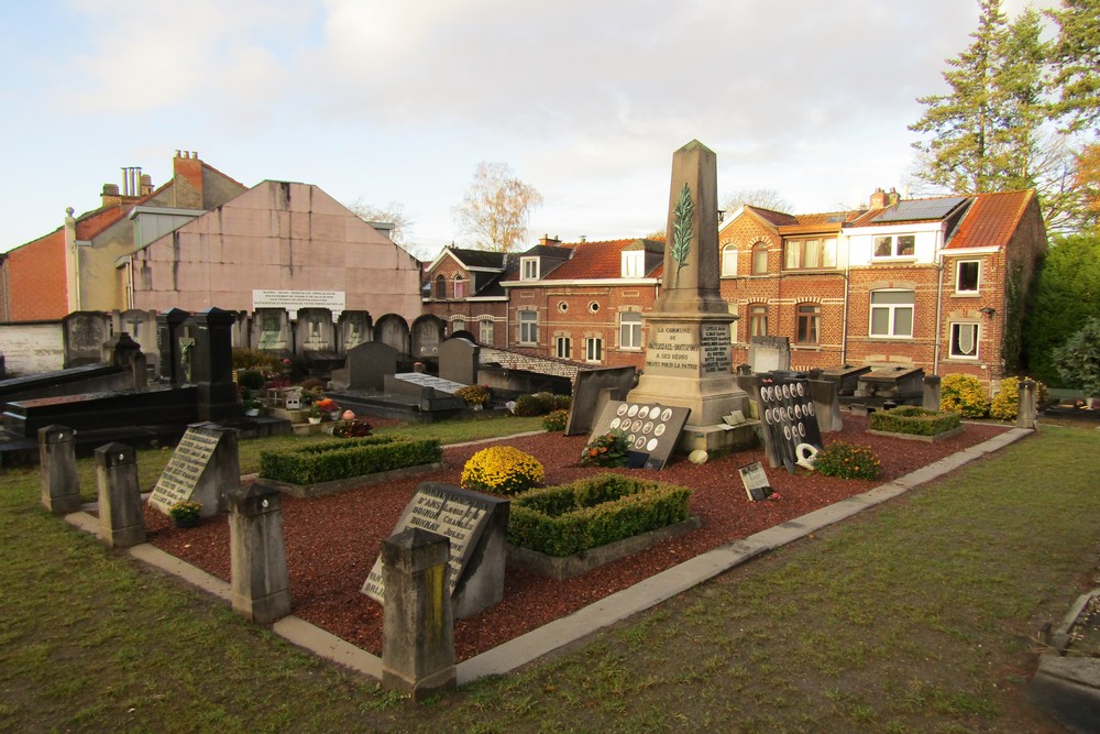 Oorlogsmonument Begraafplaats Watermaal-Bosvoorde #1