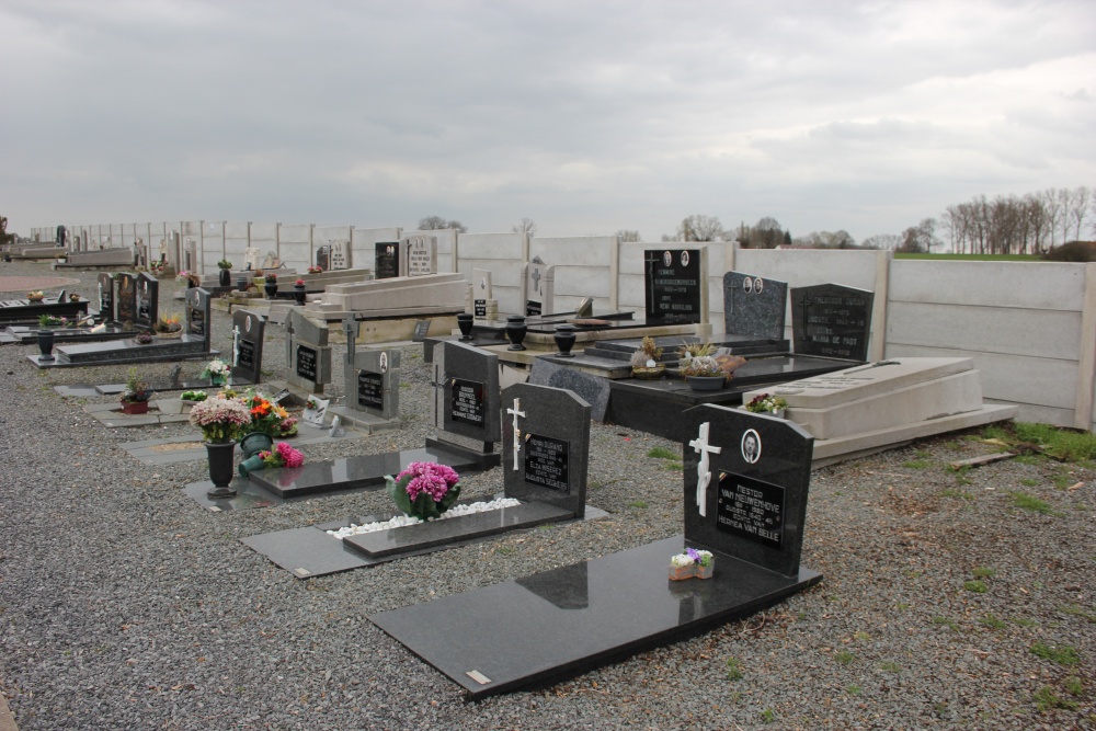 Belgische Graven Oudstrijders Viane Begraafplaats #1