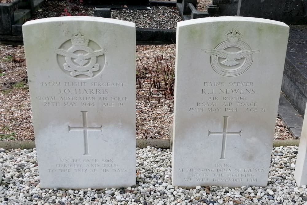 Commonwealth War Graves General Cemetery Sommelsdijk #4