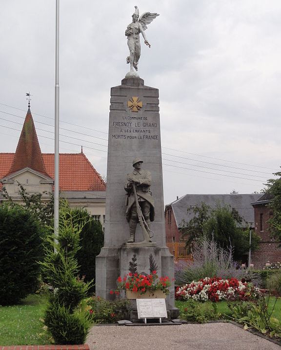 War Memorial Fresnoy-le-Grand #1