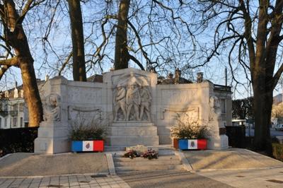 War Memorial Bourges #1