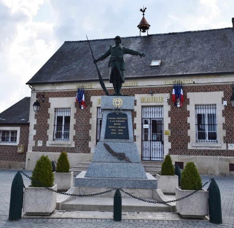 Oorlogsmonument Écuvilly #1