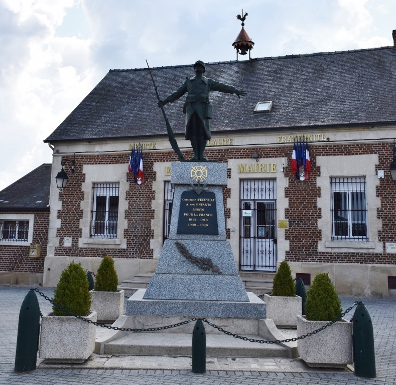 War Memorial cuvilly #1