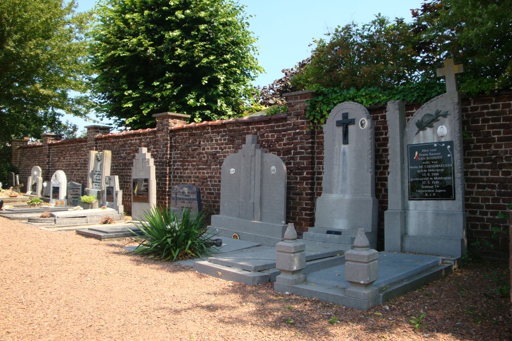 Belgian Graves Veterans Iddergem #1