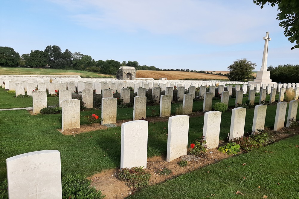 Commonwealth War Cemetery Bulls Road #4