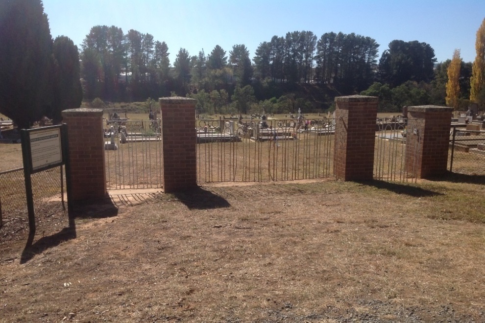 Commonwealth War Graves Riverside Cemetery