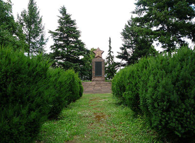 Sovjet Oorlogsbegraafplaats Meien #1
