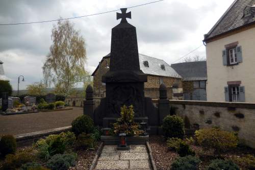 War Memorial Gappenach #1