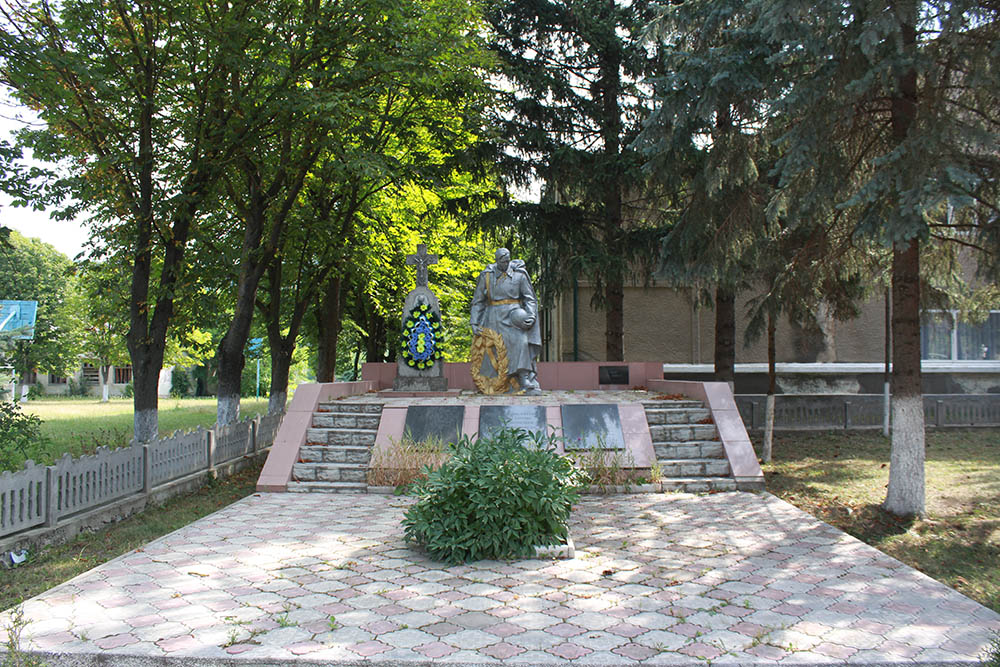 Oorlogsmonument Skovyatyn