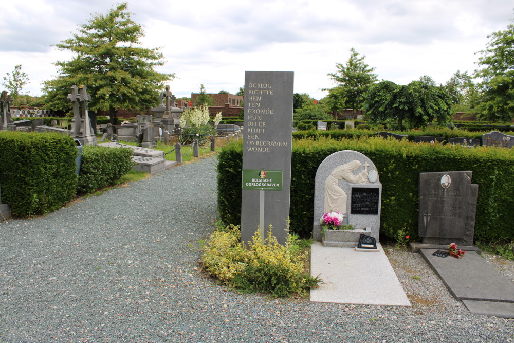Oorlogsmonument Begraafplaats Kampenhout #1