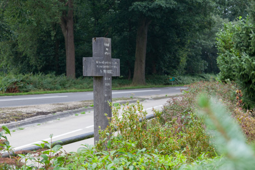 War Memorial Velden #1