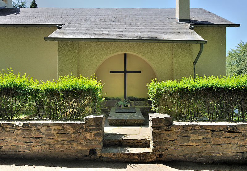 Scouts Remembrance Chapel Neuhusgen