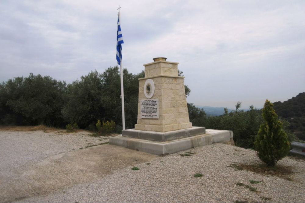 Monument Nicolaos los Ieronimakis #2