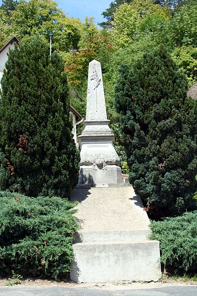 Oorlogsmonument La Roche-Guyon #1