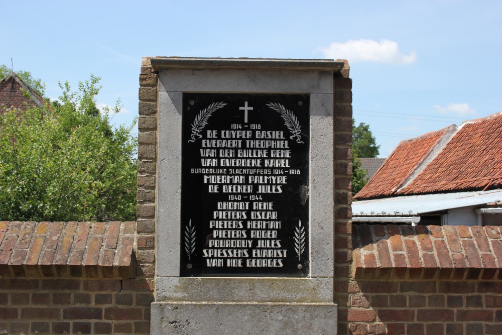 War Memorial Zeveren #2