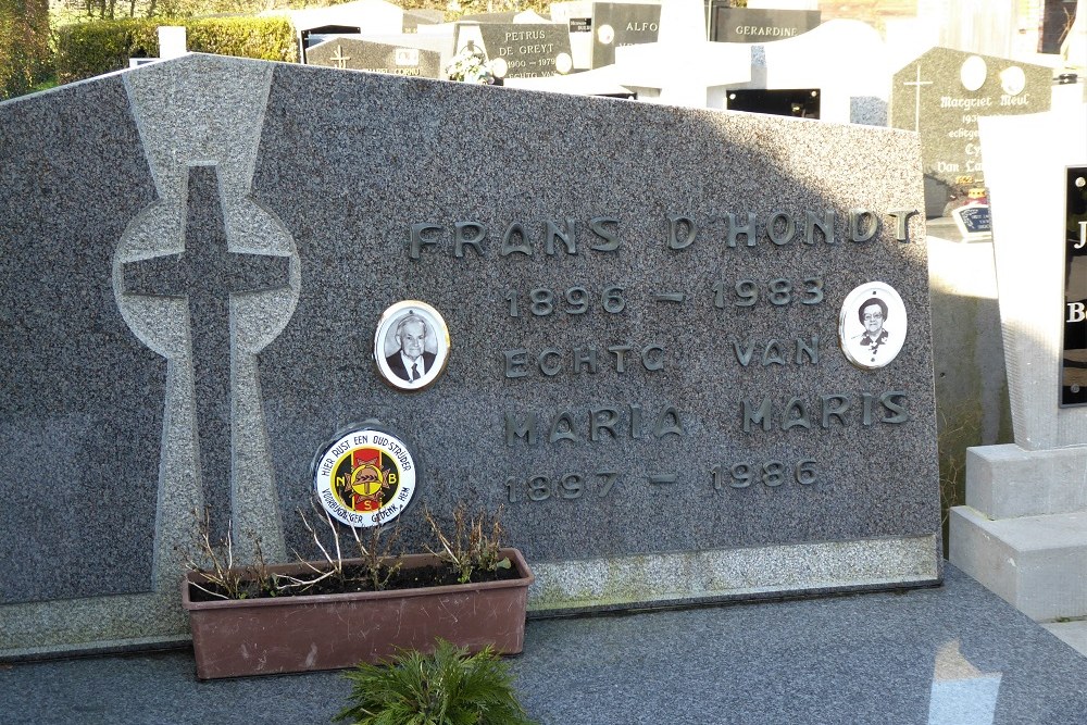 Belgian Graves Veterans Puivelde #2