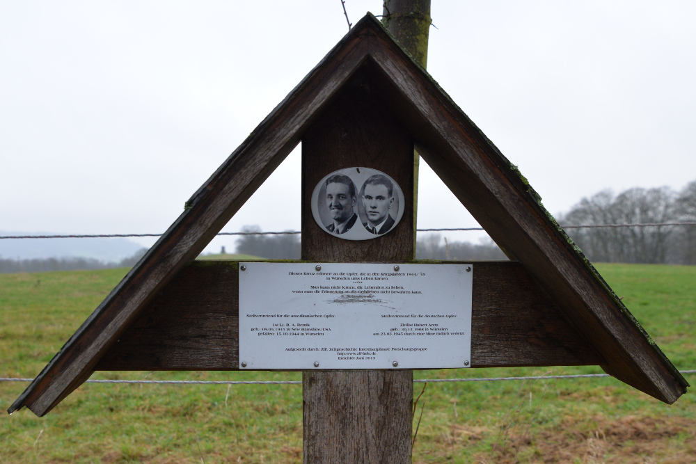 Remembrance Cross Wrselen #4