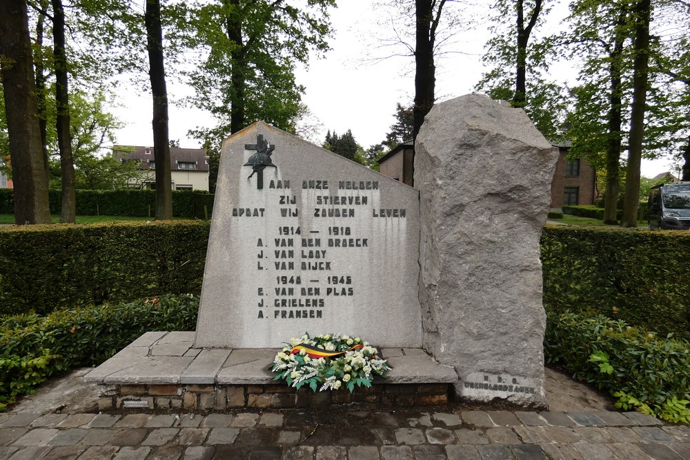 Oorlogsmonument Wechelderzande