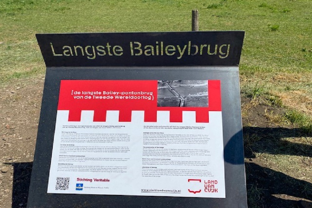 Monument Langste Bailey Brug - Lambrechtsen Bridge #4