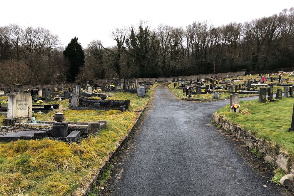 Commonwealth War Graves Glyn Neath Cemetery #1