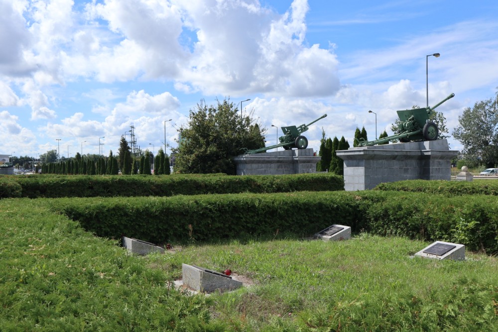Soviet War Cemetery Wroclaw #2